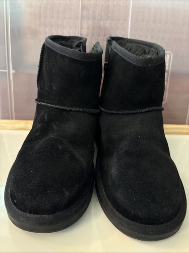 Koolaburra ugg short black - by,