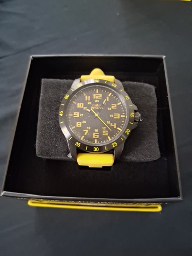 New invicta pro diver - pro, quartz