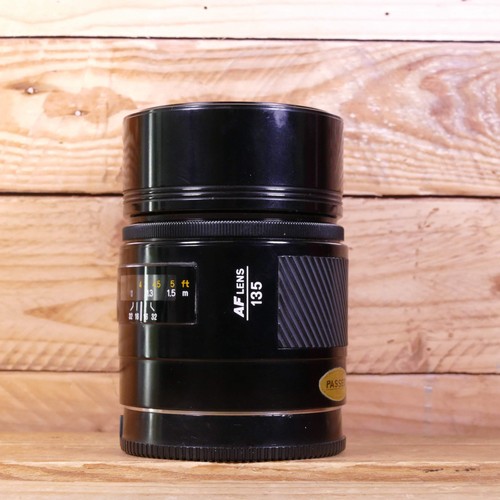 Used minolta 135mm 8 - af,