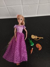 Tangled Rapunzel Doll And Accessories