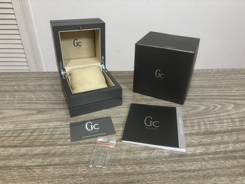 Genuine guess collection - gc,