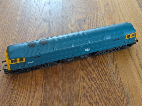 Hornby r075 class 47421 - 47, br