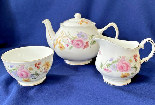 Duchess memories teapot - duchess,