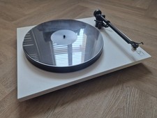 Rega P1 Plus White Turntable +