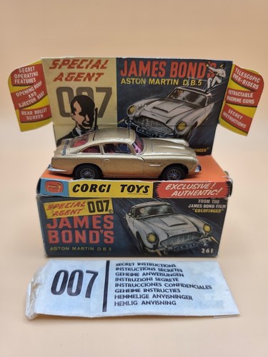 Vintage corgi toys 261 james - vintage,