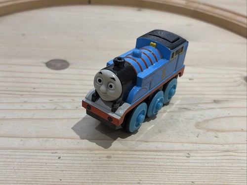 Thomas wooden railway battery - wooden,