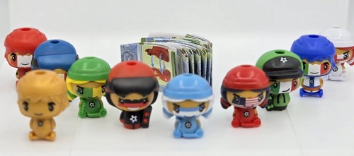 Lot figures kinder joy - of,