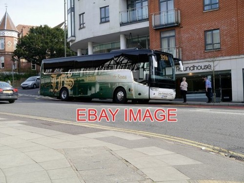 Photo bus road john - , fishwick