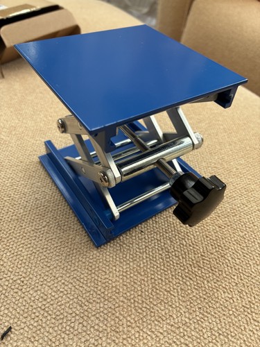 Lab jack scissor - jack,