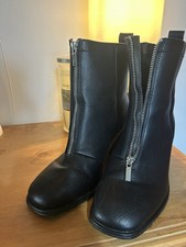 Ladies Extra Wide Heeled Black