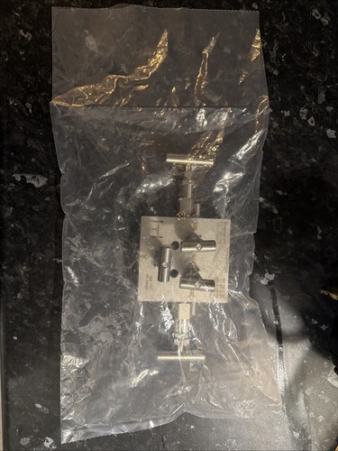 New swagelok v5nbf8 - ss-v5nbf8, valve