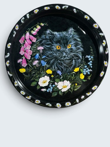 Vintage style cottage - style, black