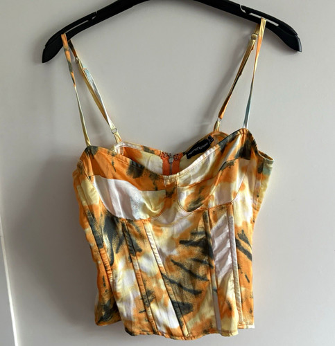 Prettylittlething abstract - prettylittlething,