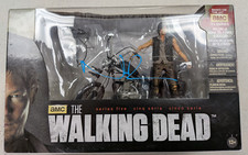 NORMAN REEDUS Signed Action