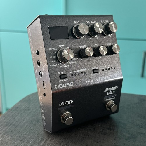 Boss 200 digital - digital, reverb