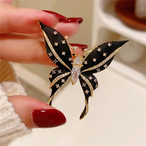 Vintage black enamel - black, butterfly