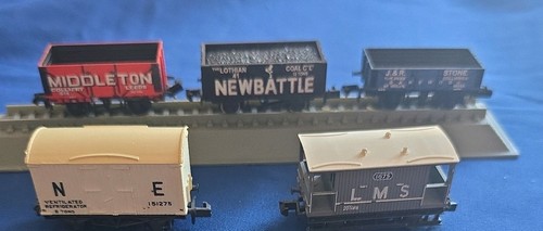 Peco model railway trucks - peco,