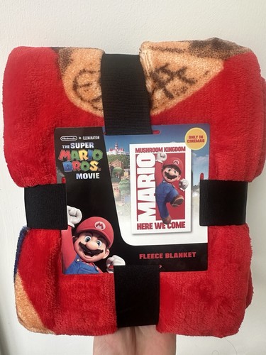 Nintendo super mario fleece - nintendo,