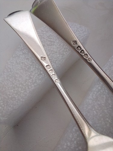 Sterling silver flatware - 71.3g,
