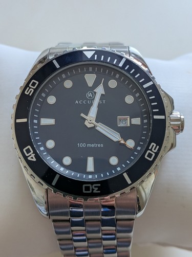 Accurist 100 metres men - 100,