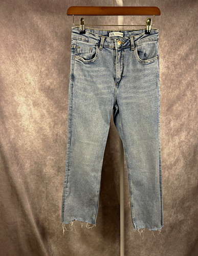 Zara straight leg slim fit - zara,