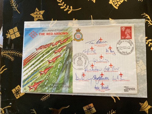 Red arrows full team signed - arrows,