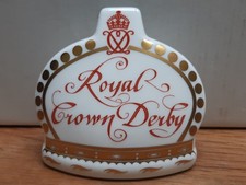 Royal Crown Derby Namestand -
