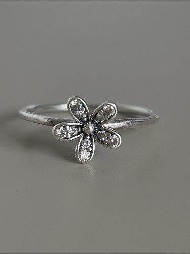 Genuine pandora dazzling daisy - dazzling,