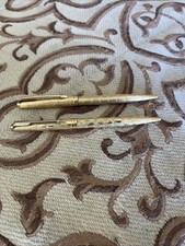 2x Vintage Parker Pens