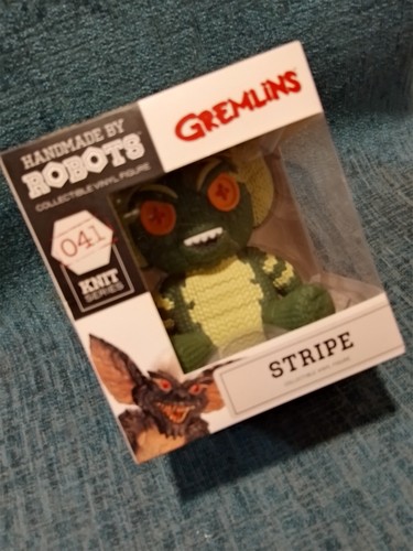 Gremlins stripe collectible - -,