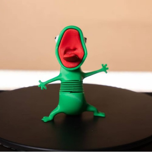 Wobble lizard figurine meme - lizard,