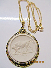 VINTAGE SILVER WEDGWOOD NECKLACE , GOLD PLATED , WHITE JASPER MEDALLION,  1970+
