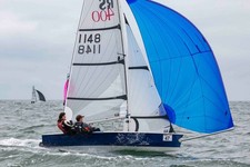 RS 400 asymmetric sailing