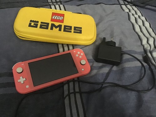Nintendo switch lite console - nintendo,