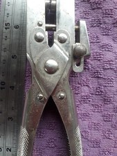 Vintage Kent  Leather Hole