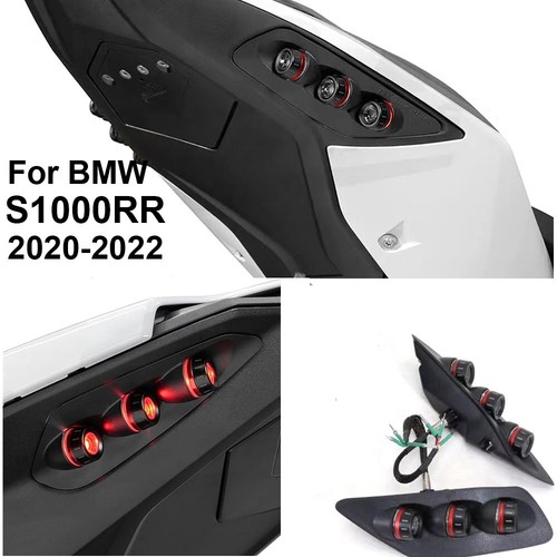 Rear turn signal light - rear,