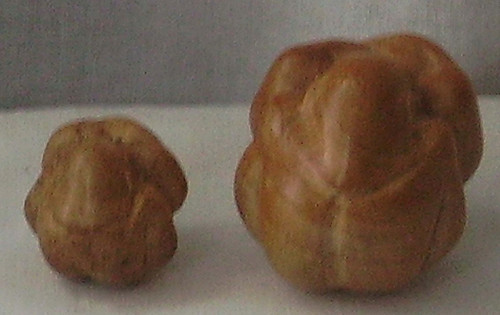 Vintage tiny carved - vintage,