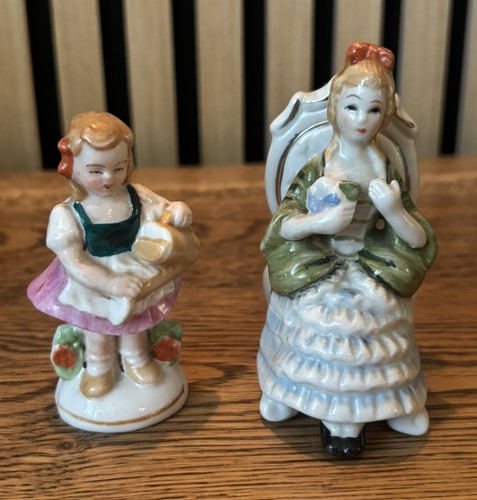 Vintage figurine ornaments - ,