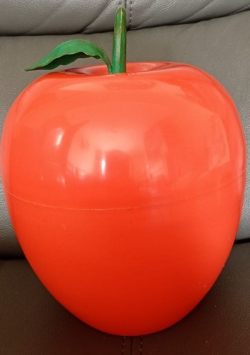 Vintage 1970s red - vintage, plastic
