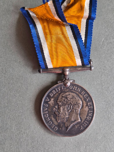 Silver war medal - 1,