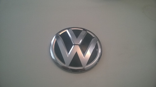 Volkswagen 2012 year 1 - volkswagen, 1.0