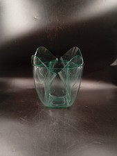 Vintage Pietro Chiesi Guzzini Space Age Lucite Plexiglass Handkerchief Vase 70s