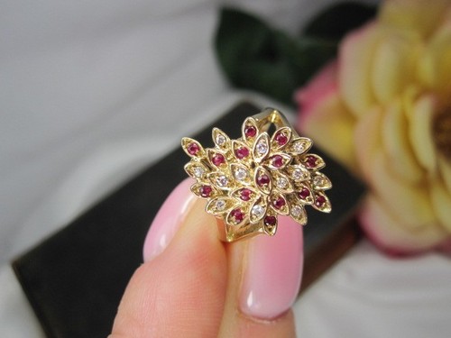 Stunning 9kt gold ring with - 9kt,