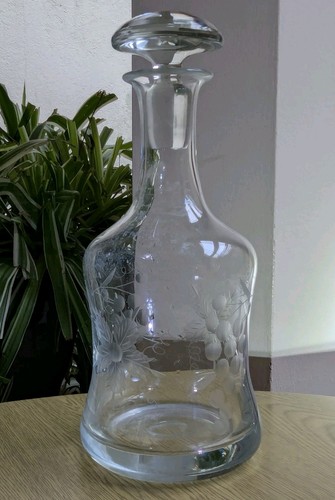 Hand blown glass - , wine