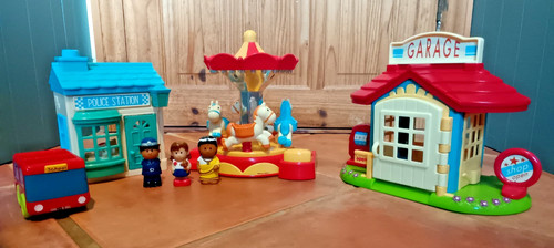 Elc happyland bundle - elc,