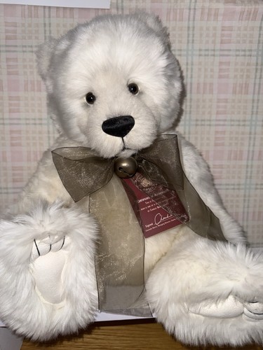 Immaculate charlie bears - charlie,
