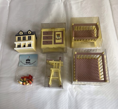 Dolls house emporium job - job, lot