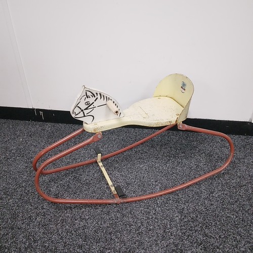 Vintage metal and wooden - metal,