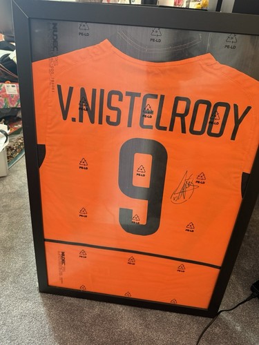 Signed ruud van - signed,