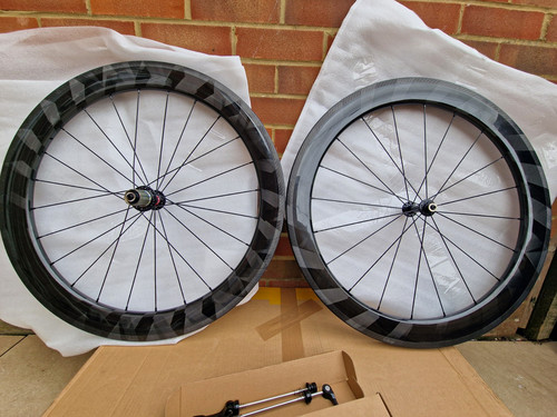 Novatec carbon 700c clincher - carbon,